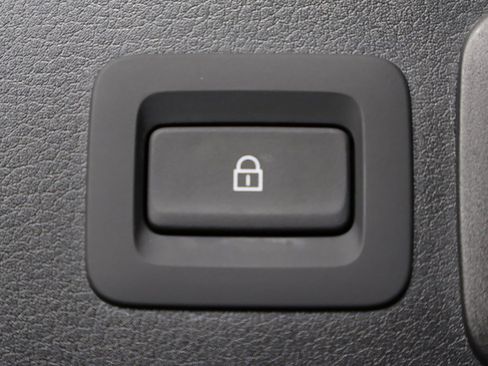 Used 2024 MAZDA CX-30 AWD 2.5 S w/ Select Sport Pkg image 16