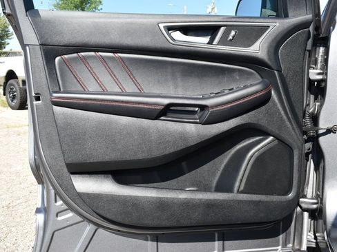 Certified 2024 Ford Edge ST-Line AWD/4WD image 23