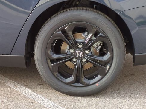 New 2025 Honda Accord SE image 13