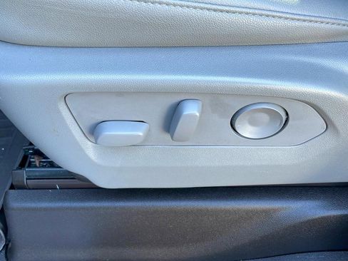 Certified 2022 GMC Sierra 1500 SLT w/ SLT Premium Package image 22