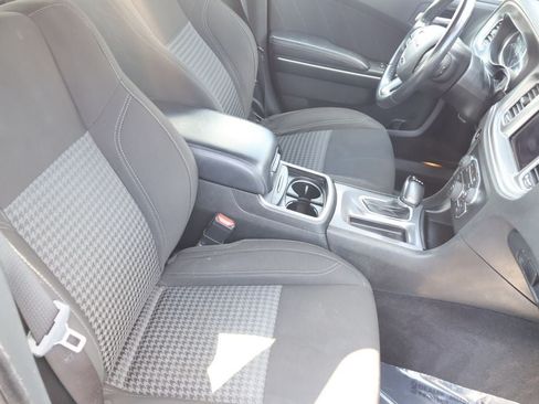 Used 2023 Dodge Charger SXT RWD image 17
