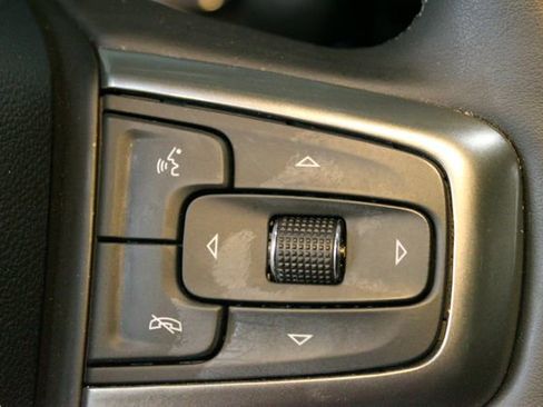 Used 2023 Chevrolet Silverado 1500 LT image 21