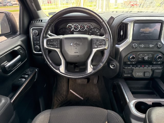 Used 2021 Chevrolet Silverado 1500 RST AWD/4WD image 22