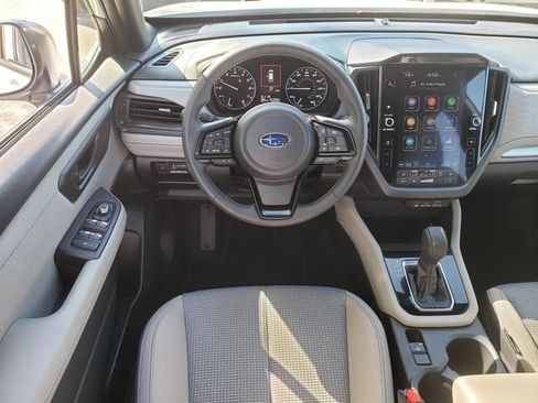 Certified 2025 Subaru Forester Premium AWD/4WD image 15