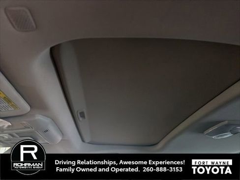 Used 2021 Toyota Tundra Limited w/ Limited Premium Package image 10