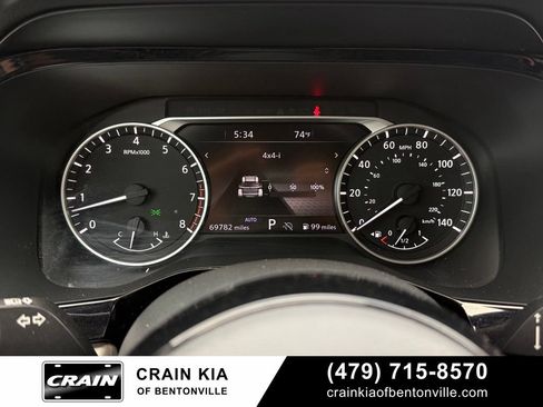 Used 2022 Nissan Pathfinder SL AWD/4WD image 14