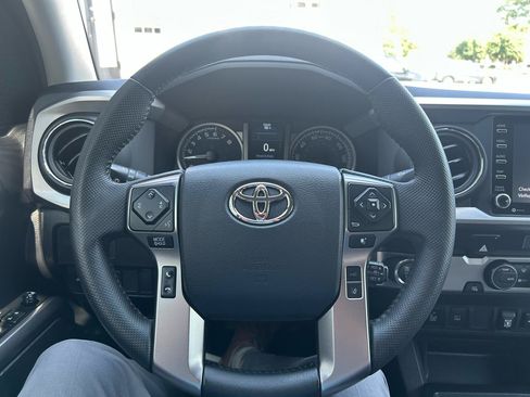 Used 2023 Toyota Tacoma SR5 w/ Technology Package RWD image 11