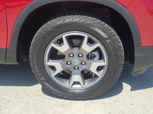 Used 2023 Honda Passport TrailSport image 7