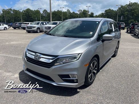 Used 2019 Honda Odyssey Elite image 3