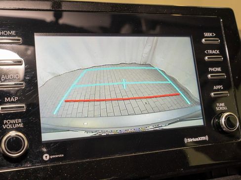 Used 2024 Toyota Camry LE image 12