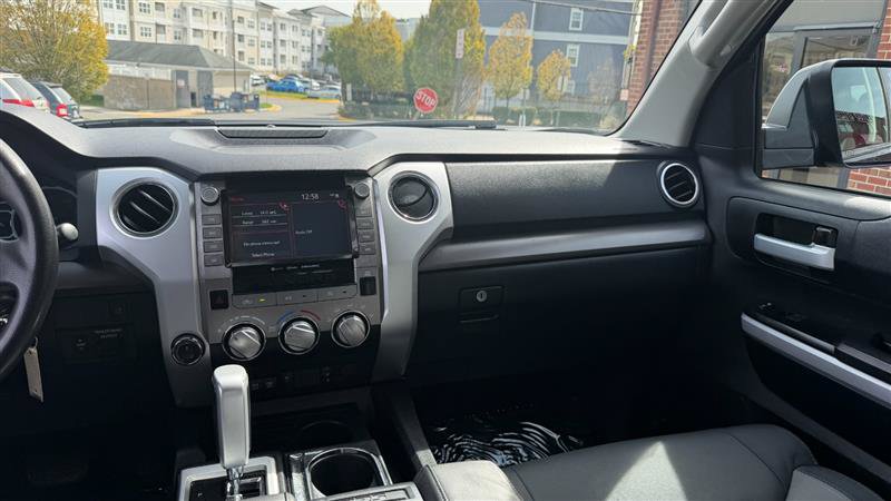 Used 2021 Toyota Tundra SR5 AWD/4WD image 22