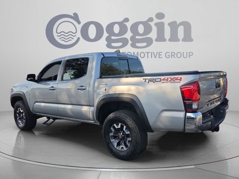 Used 2019 Toyota Tacoma 4x4 Double Cab image 3