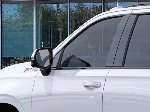 New 2026 Chevrolet Tahoe Z71 w/ Comfort Package AWD/4WD image 12