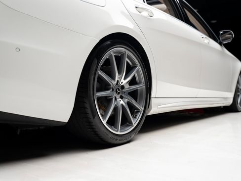 Used 2020 Mercedes-Benz S 450 Sedan image 79