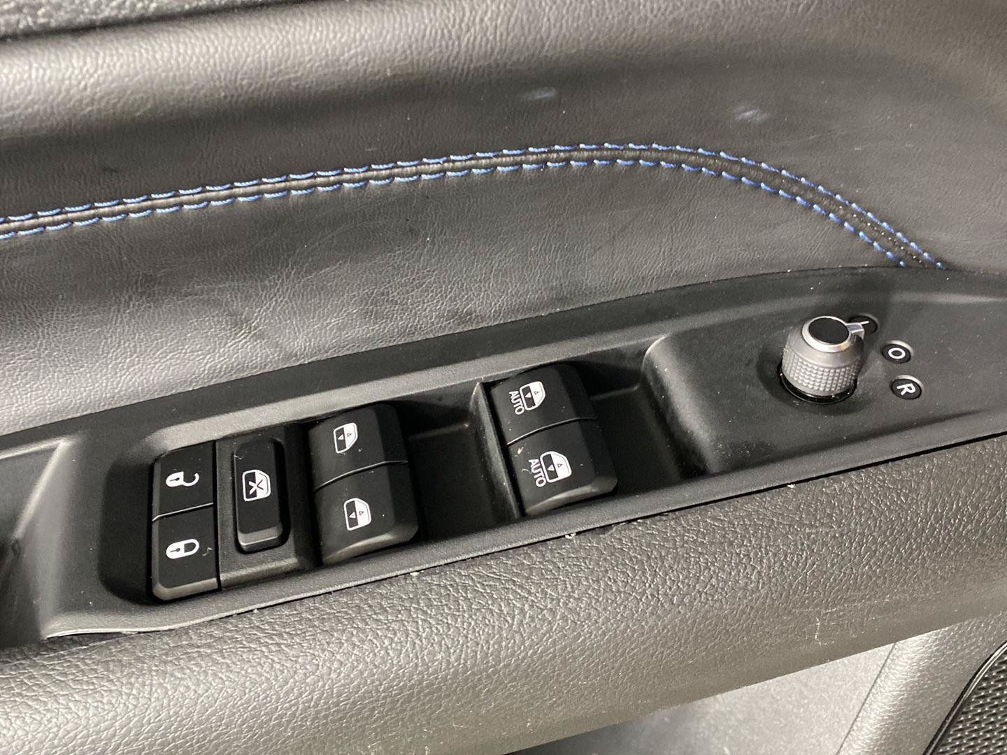 Used 2026 Jeep Compass Limited AWD/4WD image 20