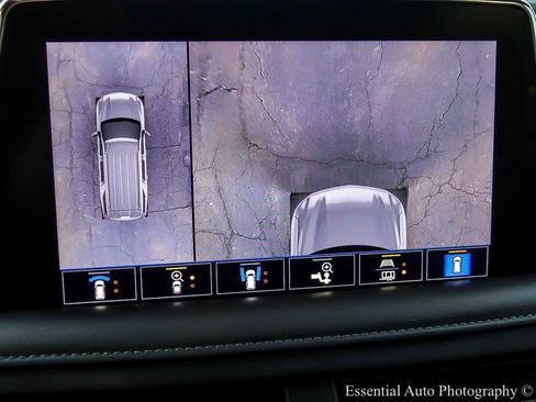 Used 2021 Chevrolet Tahoe LT w/ LT Signature Package image 28