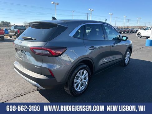 Used 2024 Ford Escape Active w/ Tech Pack #1 AWD/4WD image 5