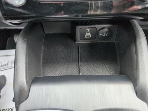 Used 2024 Ford Escape SE FWD image 32