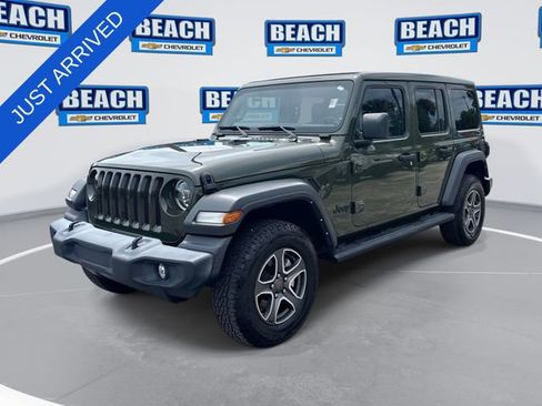 Used 2022 Jeep Wrangler Unlimited Sport w/ Sun And Sound Package AWD/4WD image 1