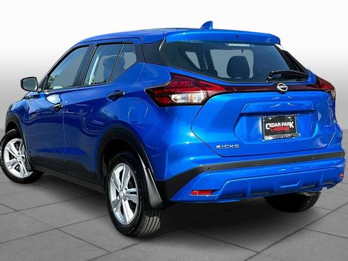 Used 2025 Nissan Kicks Play S image 12