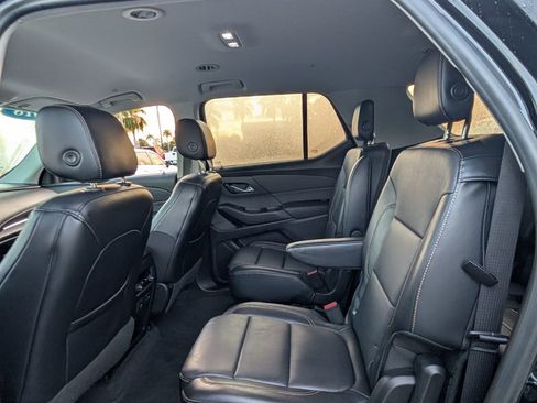 Used 2018 Chevrolet Traverse RS image 12