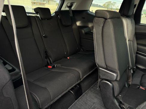 Used 2019 Subaru Ascent Premium w/ Popular Package #3 image 23