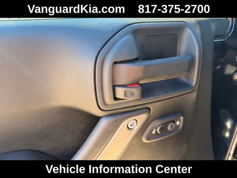 Used 2018 Jeep Wrangler Sport image 15