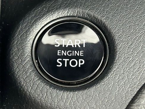 Used 2025 Nissan Z Performance w/ Floor Mat Package image 23