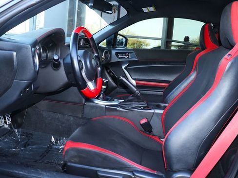 Used 2019 Toyota 86 TRD SE image 35