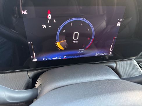 Used 2025 Chevrolet TrailBlazer LT w/ Driver Confidence Package image 34