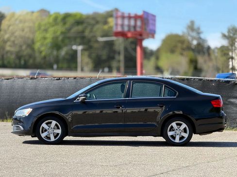 Used 2013 Volkswagen Jetta TDI image 8
