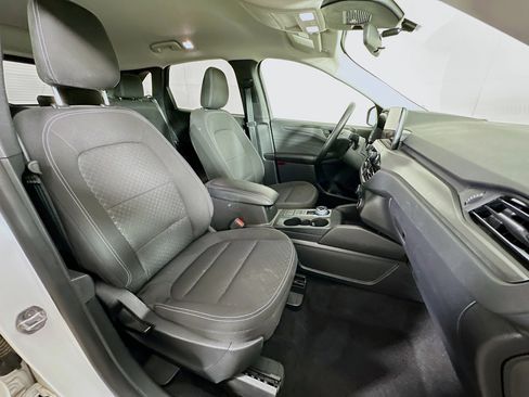Used 2024 Ford Escape Active image 30