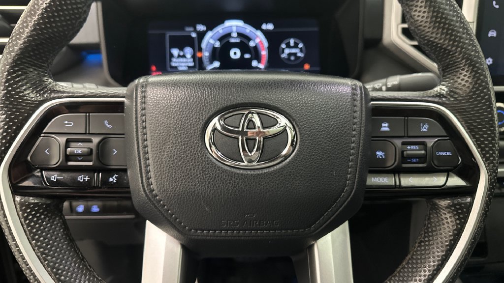 Used 2024 Toyota Tundra Platinum AWD/4WD image 15