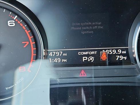 Certified 2025 Audi A4 2.0T Premium w/ Convenience Package image 11