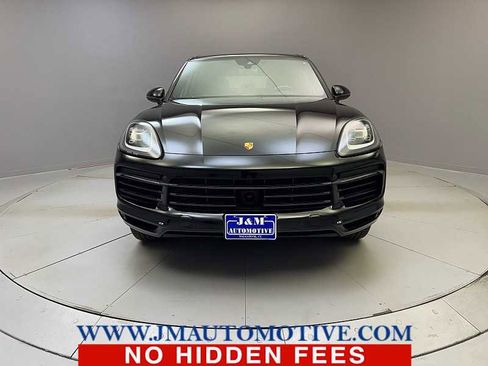 Used 2021 Porsche Cayenne image 8