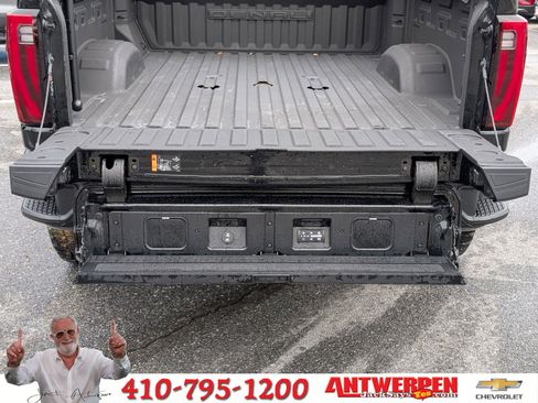 Used 2024 GMC Sierra 3500 Denali Ultimate image 17