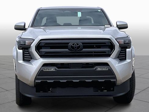 New 2026 Toyota Tacoma SR5 AWD/4WD image 3