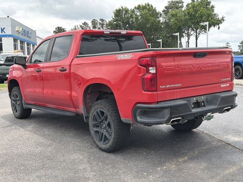 Used 2023 Chevrolet Silverado 1500 Custom Trail Boss AWD/4WD image 9
