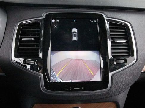 Certified 2023 Volvo XC90 B6 Plus AWD/4WD image 15