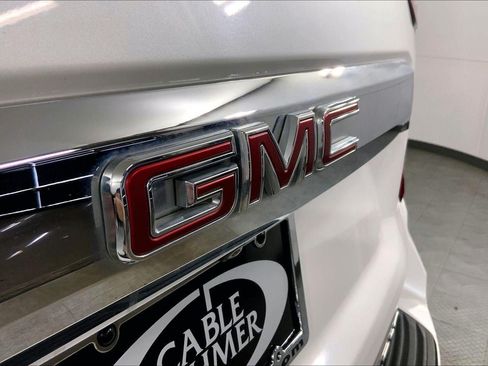 Used 2021 GMC Yukon SLT w/ SLT Luxury Plus Package AWD/4WD image 31