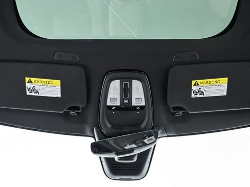 Certified 2026 Volvo XC90 T8 Ultra w/ Protection Package Premier image 21