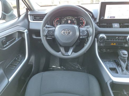 Used 2024 Toyota RAV4 LE image 10