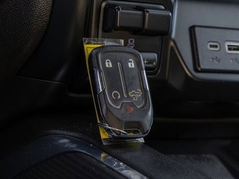 Used 2023 GMC Sierra 2500 AT4 w/ AT4 Premium Plus Package image 23