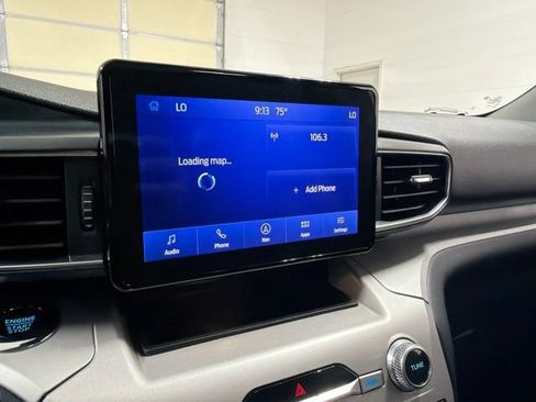 Used 2023 Ford Explorer XLT w/ Equipment Group 202A AWD/4WD image 21