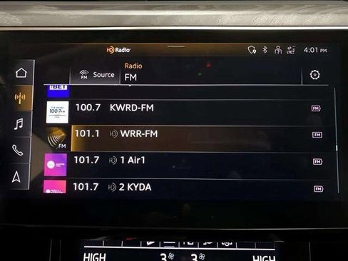 Used 2024 Audi Q8 e-tron Premium Plus w/ Premium Plus Package image 49