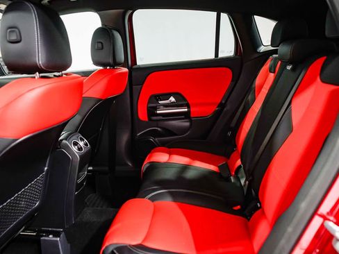 Used 2026 Mercedes-Benz GLA 250 image 17