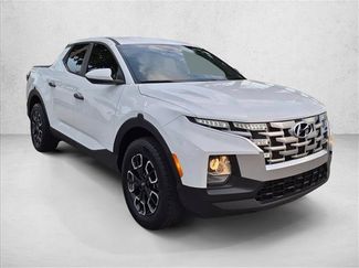 Used 2023 Hyundai Santa Cruz SE AWD/4WD video 3