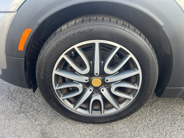 Used 2019 MINI Cooper Countryman SE w/ Signature Upholstery Package AWD/4WD image 4