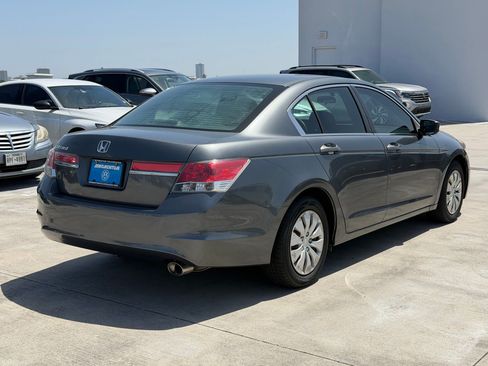 Used 2012 Honda Accord LX image 9