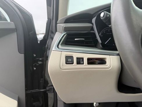 Certified 2023 Cadillac XT5 Premium Luxury image 21